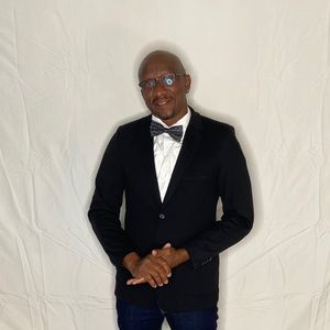 Meet your Posher, Dexter